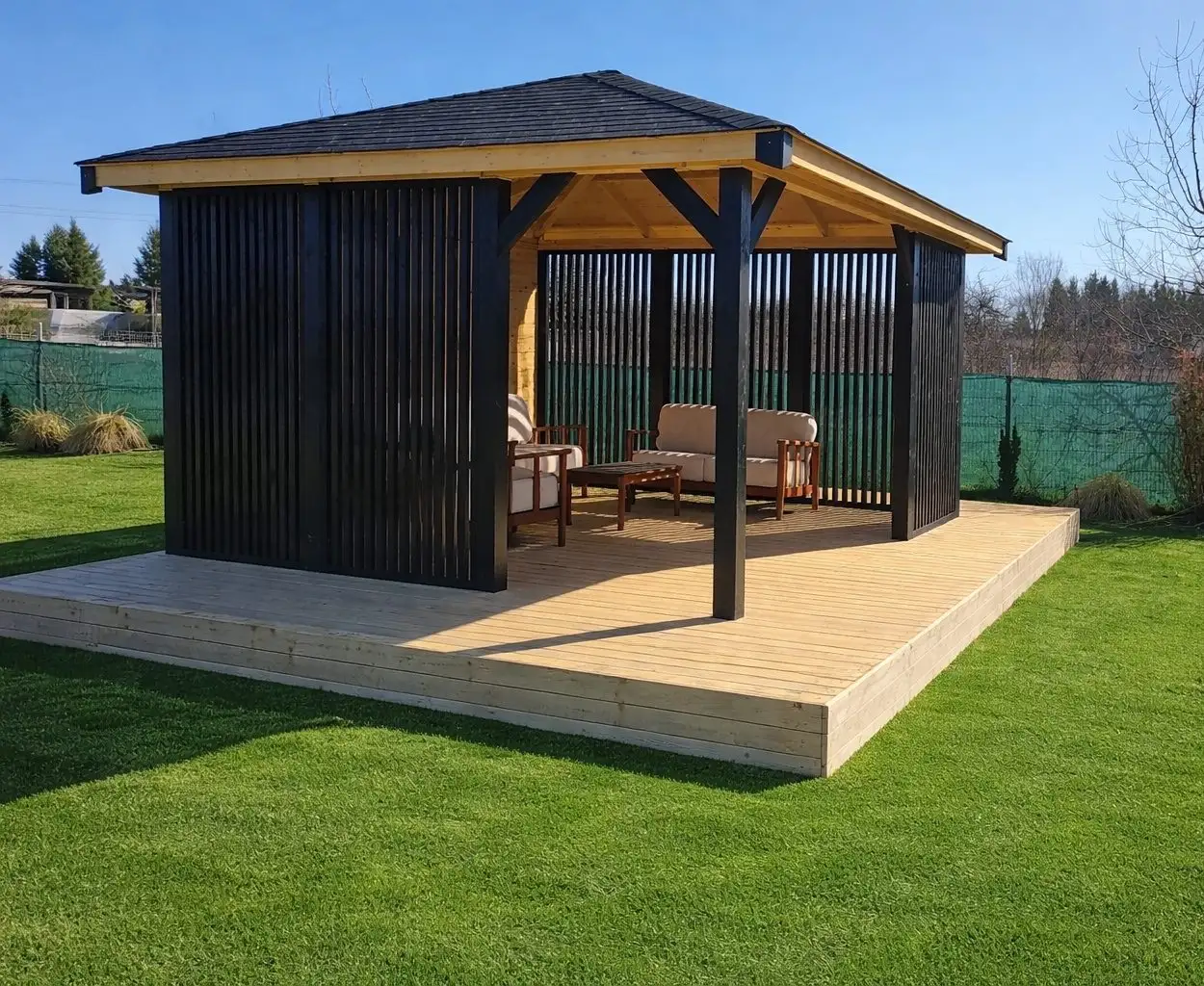 Altana Pola - 4,5m x 3,5m