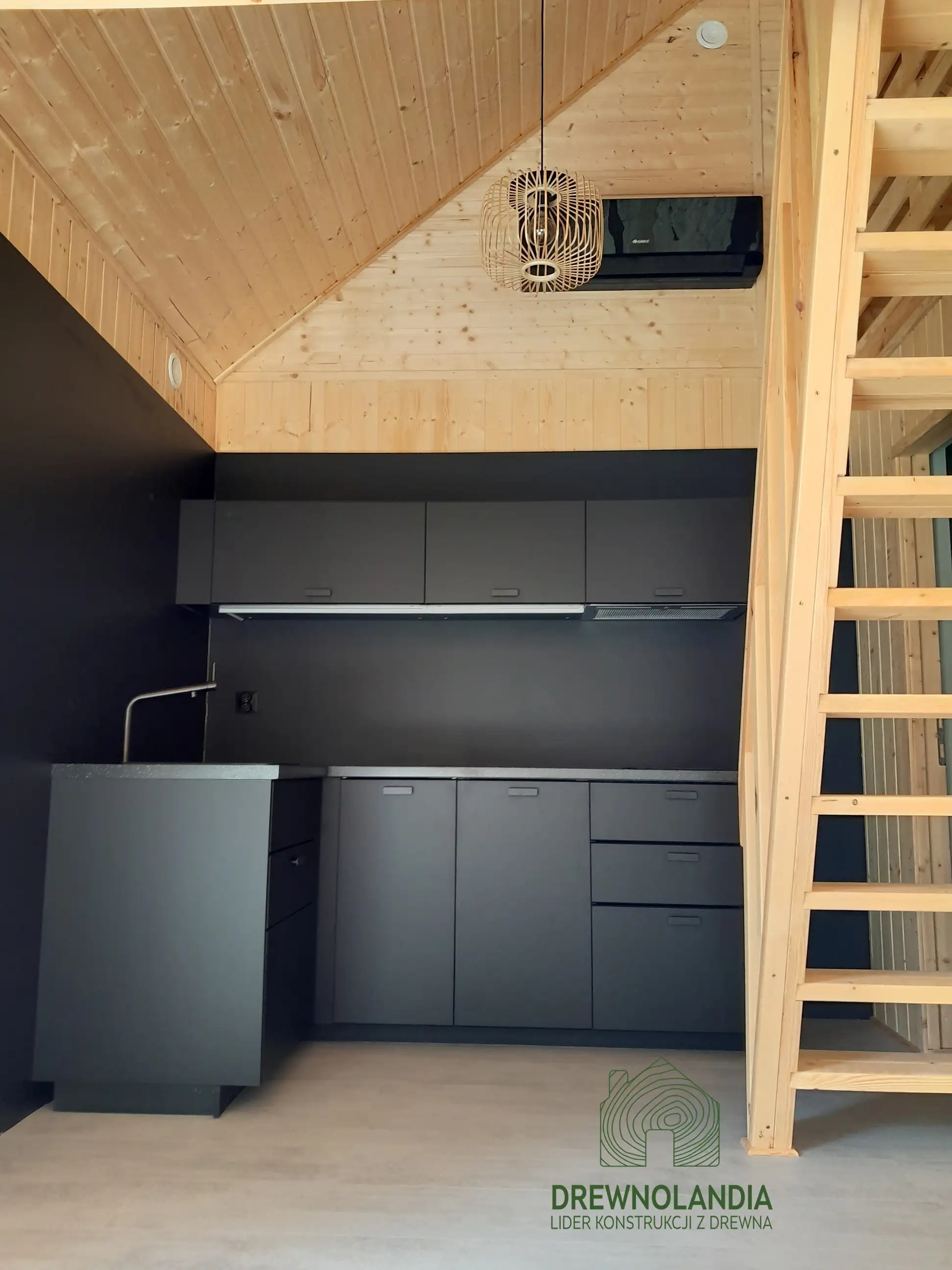 Domek Wiktor VI - 5,9x5,9m (SSO)