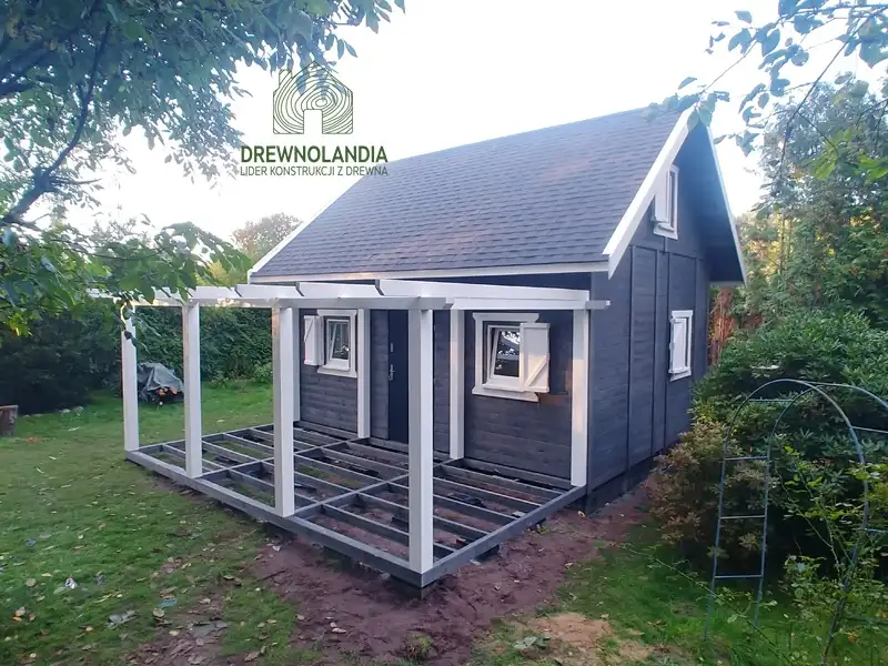 Domek Julianek SSZ 6x5,5m z tarasem (SSO)