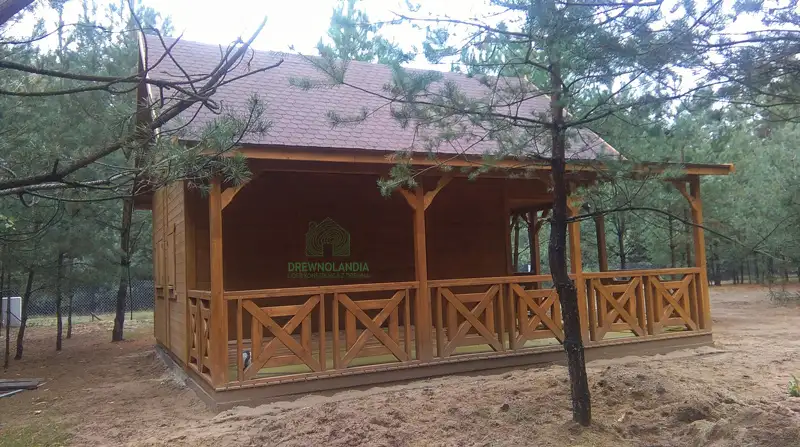 Domek Olaf 7x5m z tarasem bocznym 7x2m (SSO)