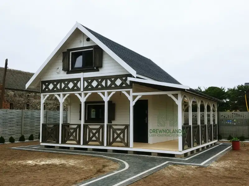 Domek Olaf 7x5m z tarasem bocznym 7x2m (SSO)