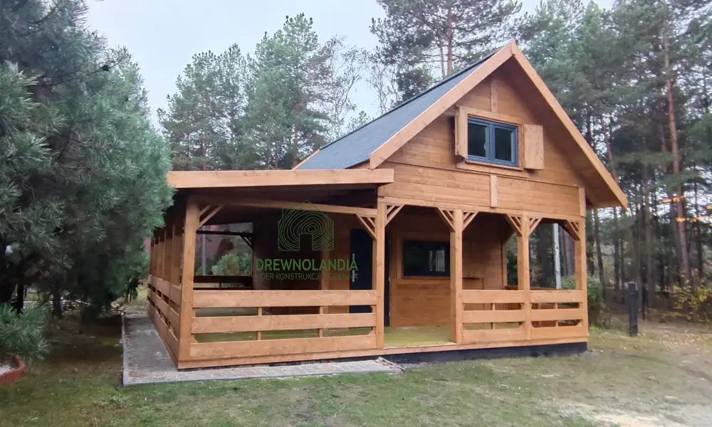 Domek Olaf 7x5m z tarasem bocznym 7x2m (SSO)