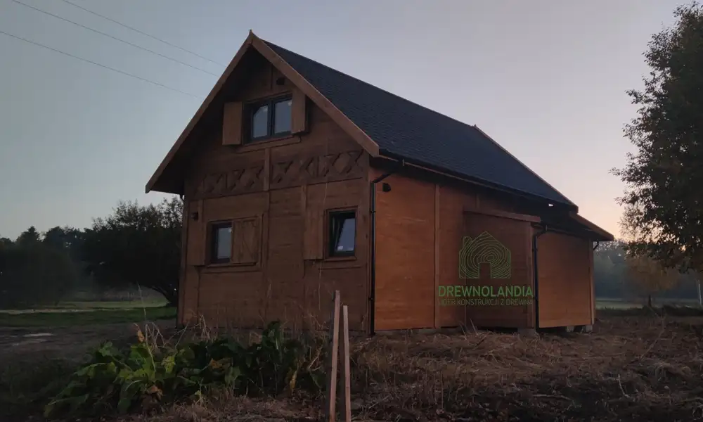 Domek Janusz SSZ 7m x 5m + taras 4,5m x 2m (SSO)