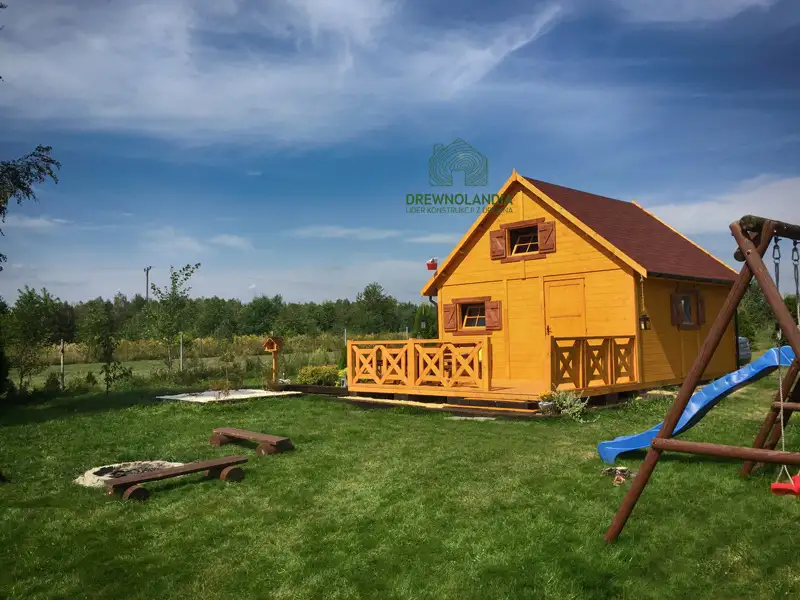 Domek Maciek II 5x5 + taras 5x3m (CRA)