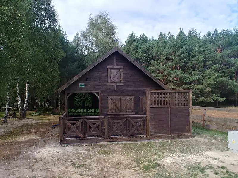 Domek Maciek II 5x5 + taras 5x3m (CRA)