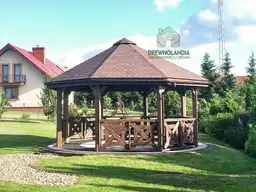 Duze altany osmiokatne z drewna