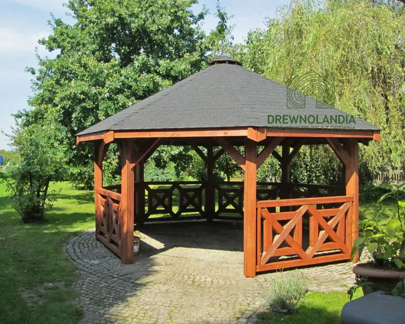 Altana drewniana 2020