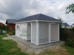 Narzedziowe skladziki z drewna drewnolandia