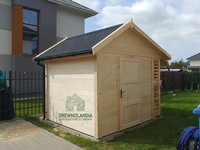 Domek gospodarczy z drewna Bonifacy - 3x2,5m 