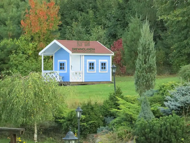 maly domek letniskowy niebieski dla dzieci