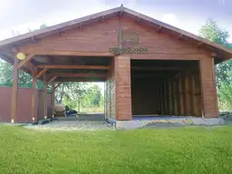 Garaz drewniany na dwa auta