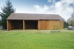 Zaadaszone wiaty grillowe