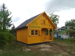 Caloroczne i letniskowe domki drewniane