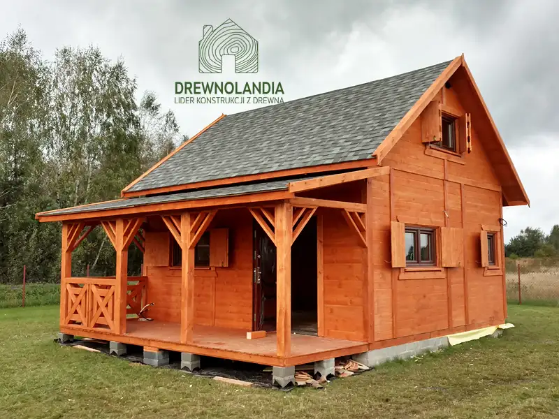 Domek z drewna na zgloszenie