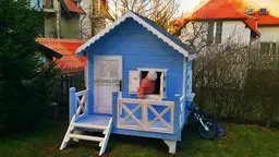 Wlasny plac zabaw na podworku