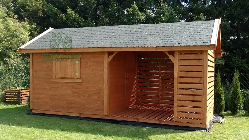 Drewniany domek na narzędzia z drewutnią Kuba 7x2m 