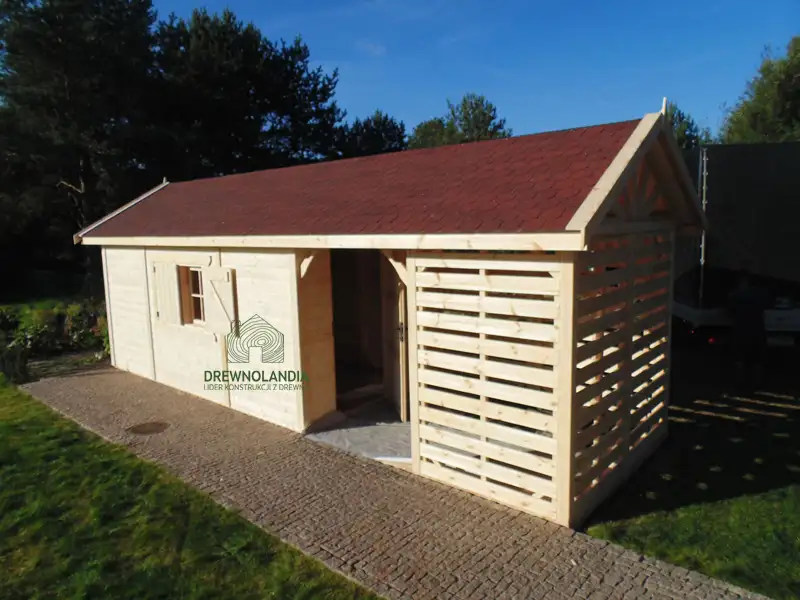 Drewniany domek na narzędzia z drewutnią Kuba 7x2m 