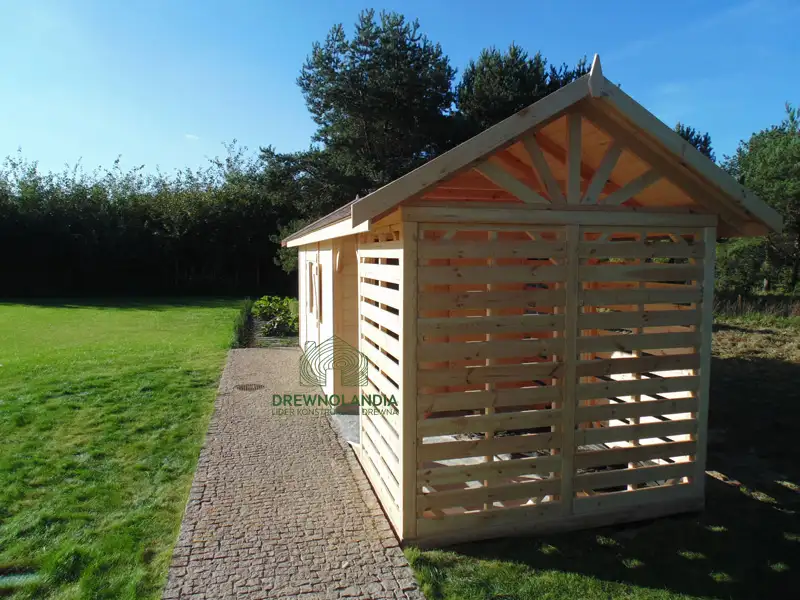 Drewniany domek na narzędzia z drewutnią Kuba 7x2m 