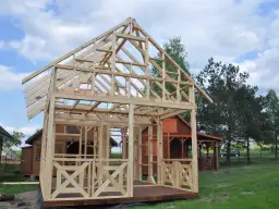 Domek do wlasnego wykonczenia drewno