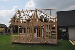 Domek z drewna kanadyjski