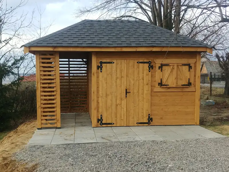 Domek narzędziowy z drewna Kacper - 4,5x3m z drewutnią 