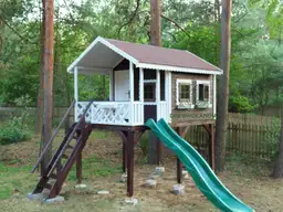 Domek drewniany plac zabaw