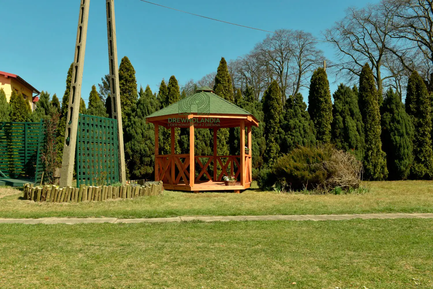 Altana na grilla ze znajomymi