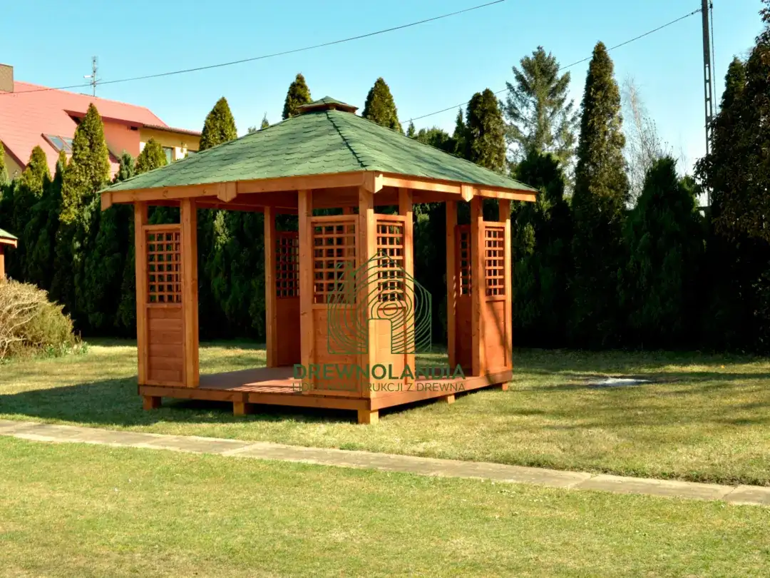 Produkcja domkow i altan