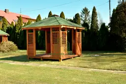 Produkcja domkow i altan