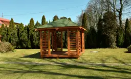 Altana altanka z azurami