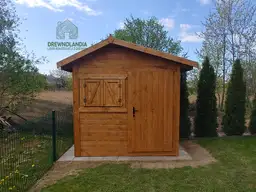 Domek narzedziowy na grabie lopaty