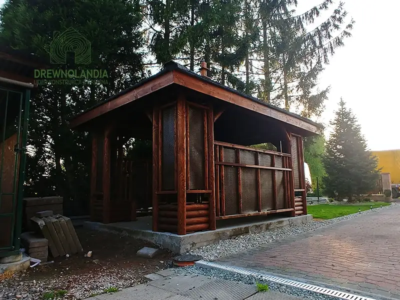 Altana z dostawa na dzialke