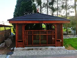 Szybka dostawa altanki drewnianej