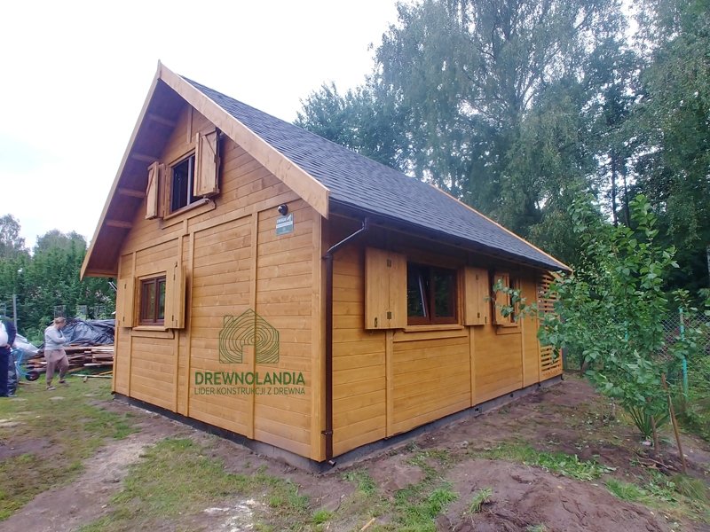 Drewniany domek na dzialke ROD