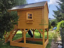 Domek do zabawy dla malych dzieci