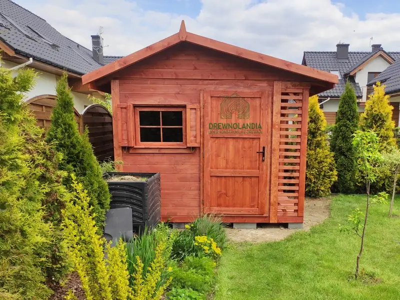 Domek gospodarczy z drewna Bonifacy - 3x2,5m 