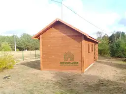 domek Kuba na narzędzia z drewutnią