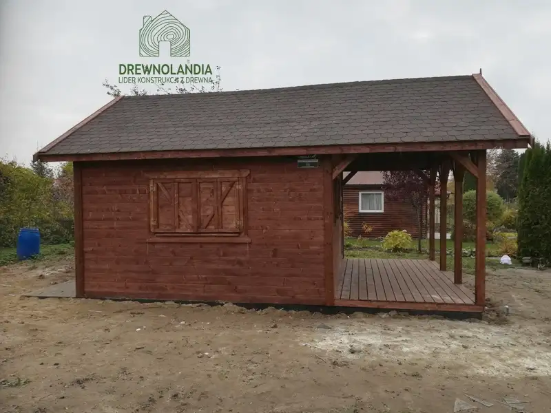 Drewniany domek Ogrodowy Olek 7,7x4,5m 