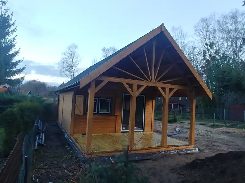 Drewniany domek Ogrodowy Olek 7,7x4,5m 