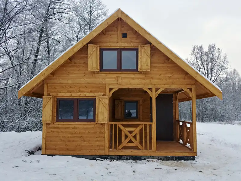 Drewniany domek letniskowy Wiktor IV, 35m2, przestronny, idealny do rekreacji