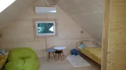 Wysokiej jakości domek rekreacyjny CRP6 – idealny na każdą porę roku