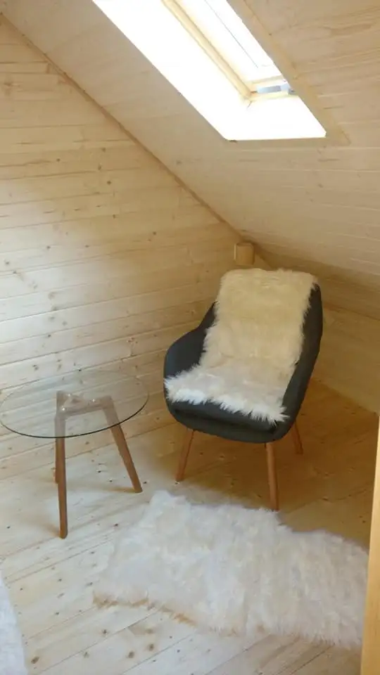 Drewniany domek CRP6 – całoroczny wypoczynek na działce