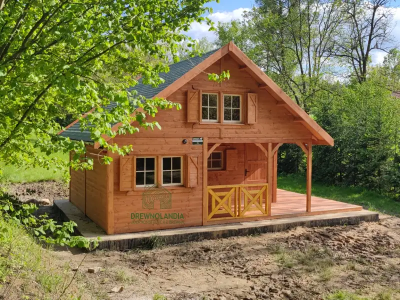 Domek drewniany Wiktor IV, z tarasem, letniskowy, przestronny, 35m2