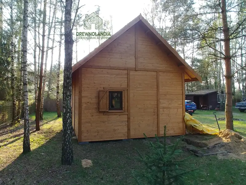 Drewnolandia - domek z tarasem Wiktor III, 30m²