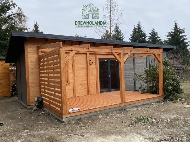 Marek – nowoczesny domek z tarasem i werandą – 35m² – Drewnolandia