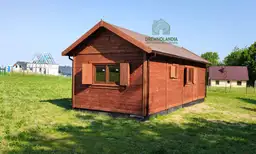 Drewniany domek Ariel – przestronny parter z dużymi oknami