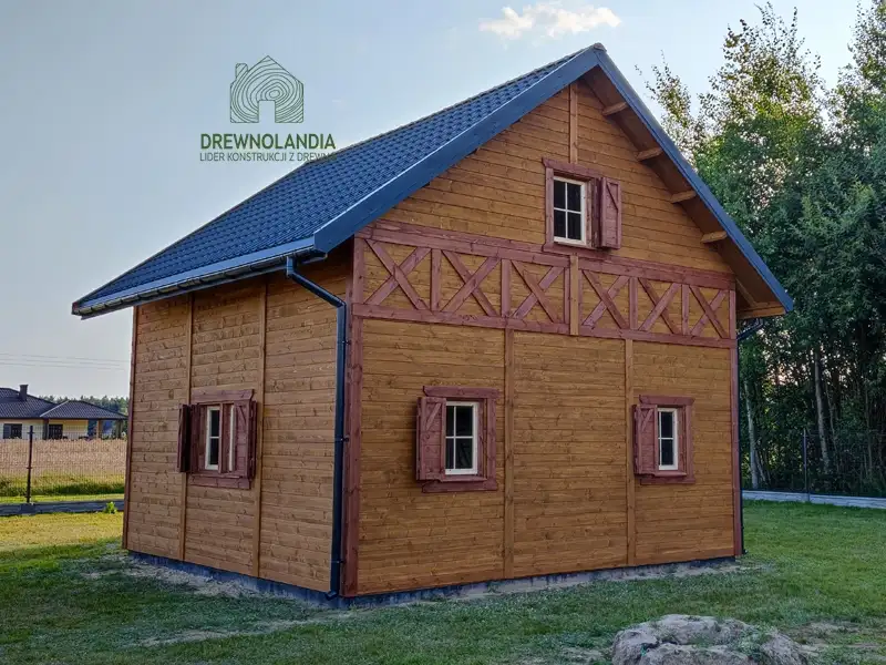 Domek CRP2 z poddaszem – całoroczny model idealny do rekreacji