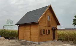 Drewniany domek letniskowy Wiktor V – przestronny projekt na działkę