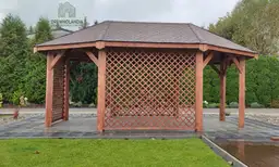 Nowoczesna ogrodowa wiata drewniana Monika, stylowe rozwiązanie do ogrodu