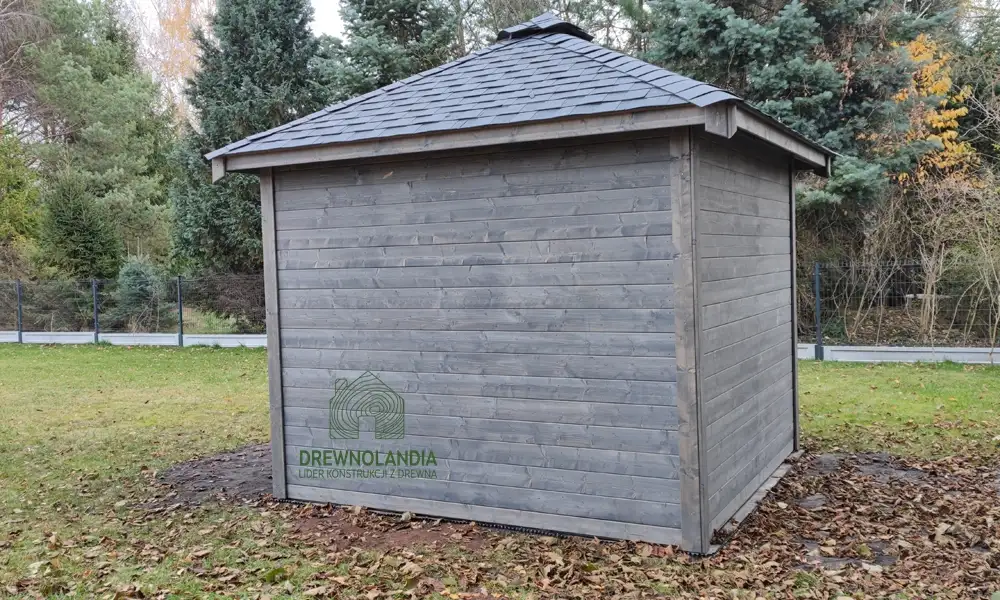 Drewniany domek narzędziowy Filip, 9 m², zaprojektowany przez Drewnolandię